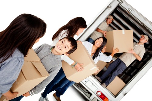 House movers preparing a local Finsbury Park home move