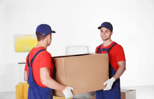 Local man with a van service in Finsbury Park for small moves