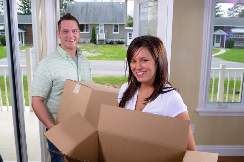 House removalists assisting with a local move in Finsbury Park
