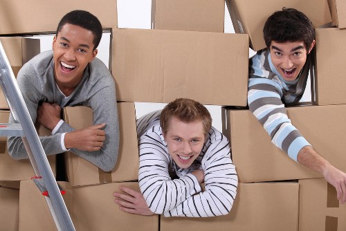Removal team planning a home move in Finsbury Park