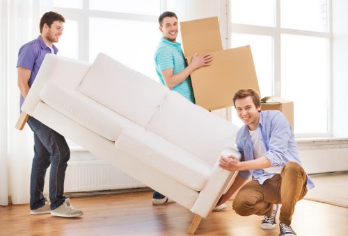 Man with van service assisting a flat move near Finsbury Park